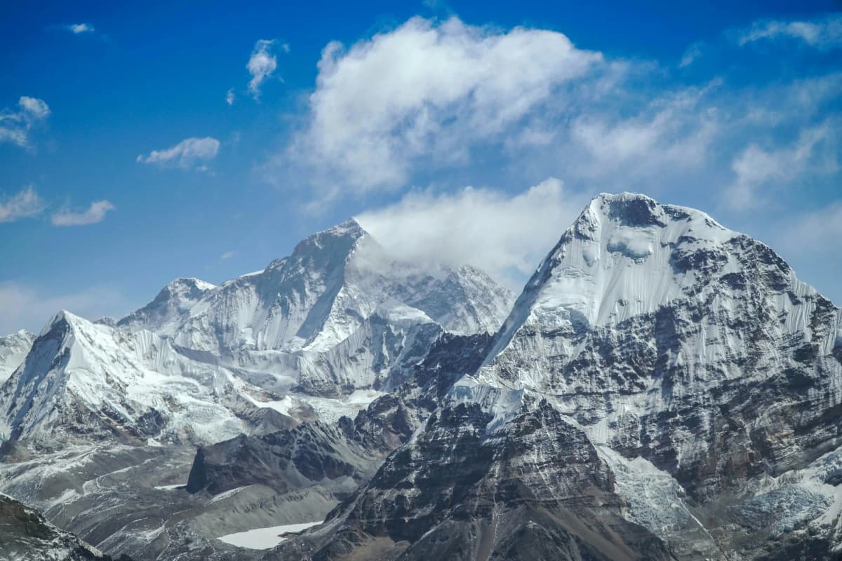makalu-20260803174128-rsuz