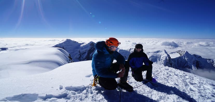 Mera Peak Climbing  2026/2027